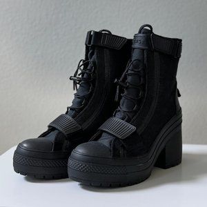 Converse Chuck Taylor All Star GR82 Platform Booties